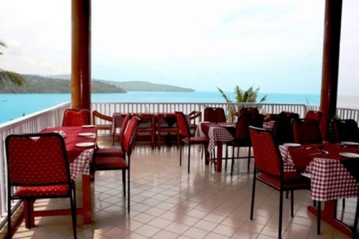 The sea-facing cafe at Bay Island Port Blair