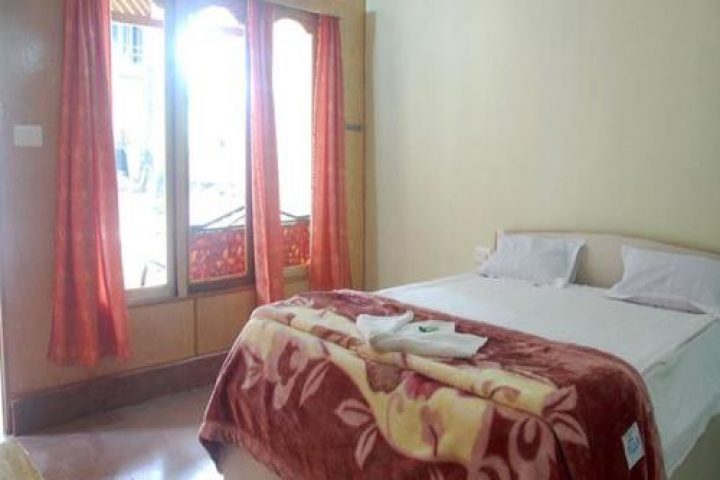 A room at Gold Star Beach Resort in Havelock